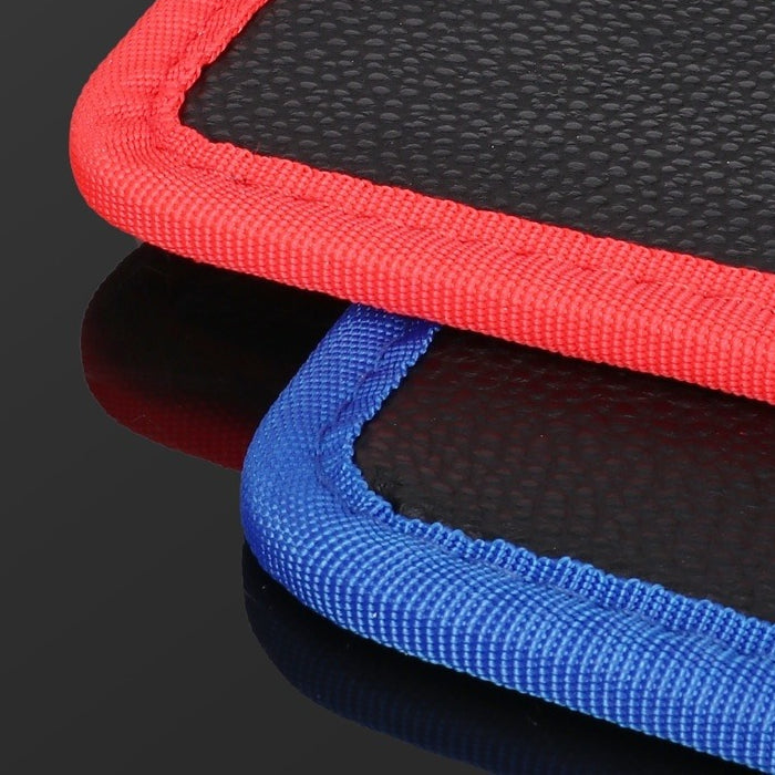 Close-up of the thick magnetic pad with stitched edge