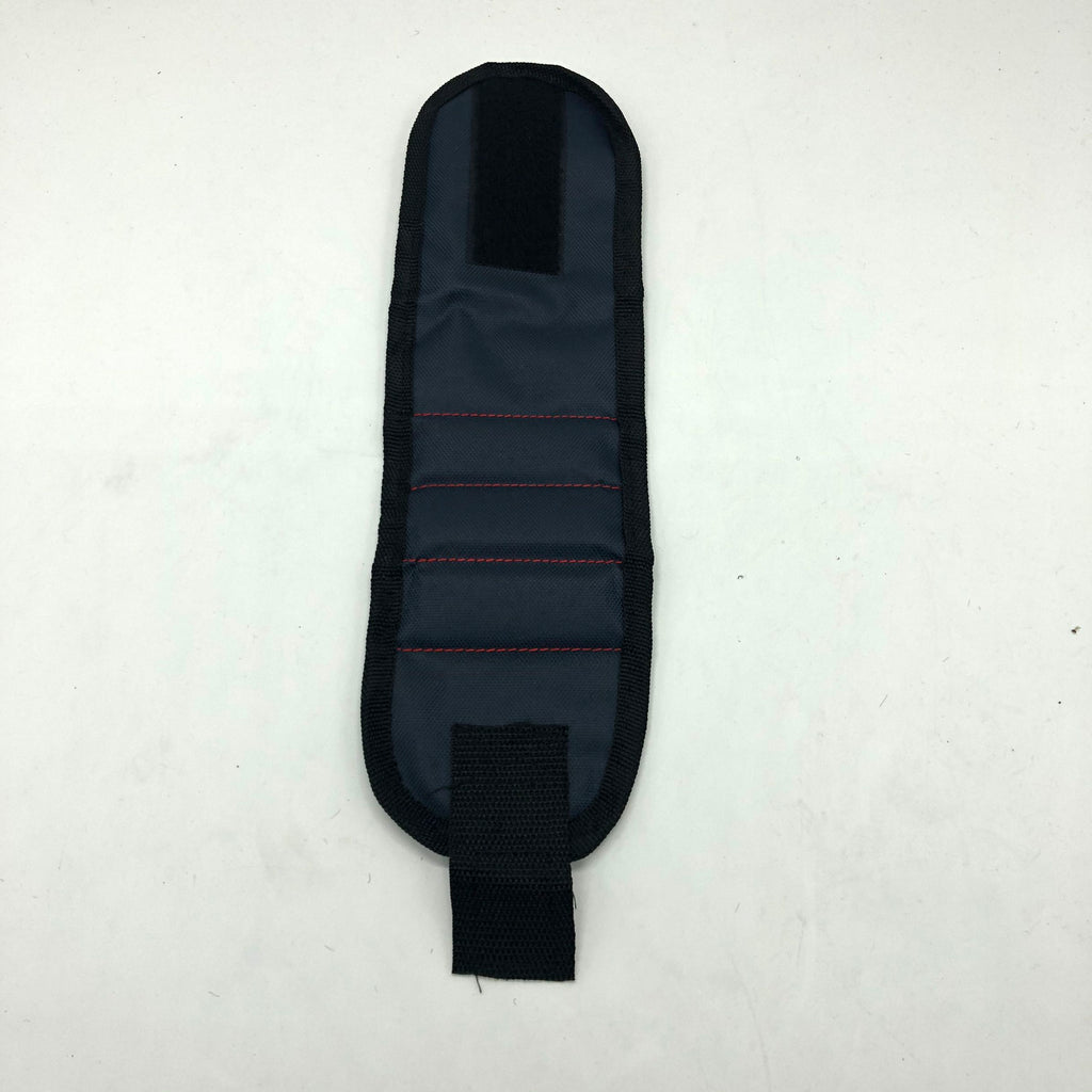 Magnetic wristband holding screws and bolts